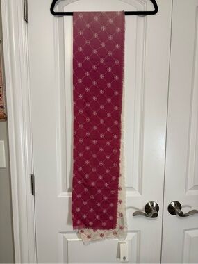 Tory Burch lightweight scarf new with tags
